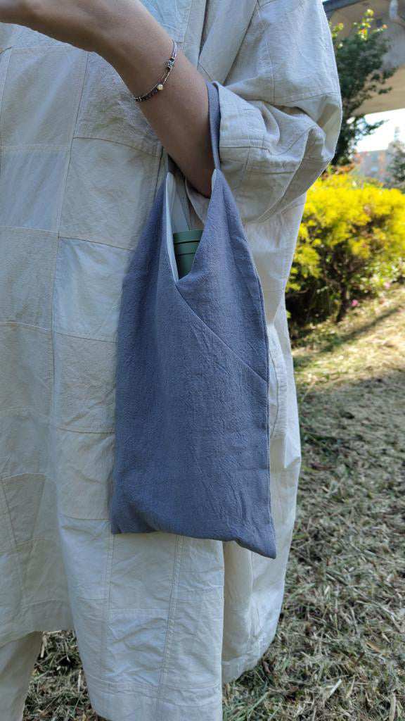 TEA-DYED BOTTLE BAG
