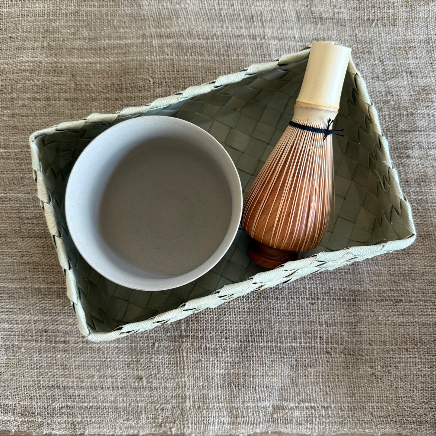 カラグモイのかご