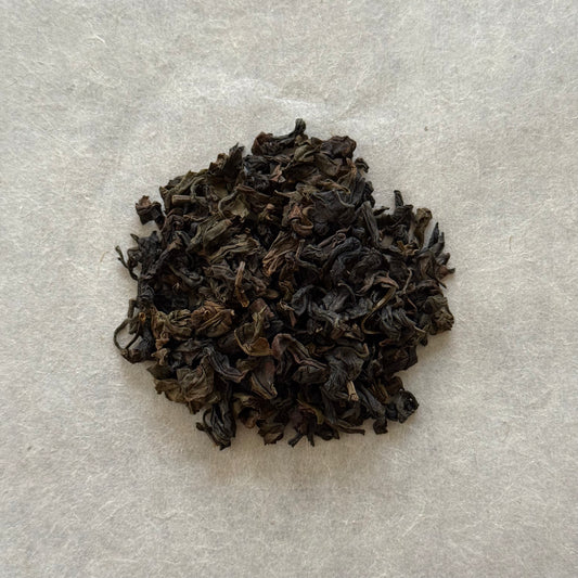 OOLONG　焙煎烏龍茶　こうしゅん