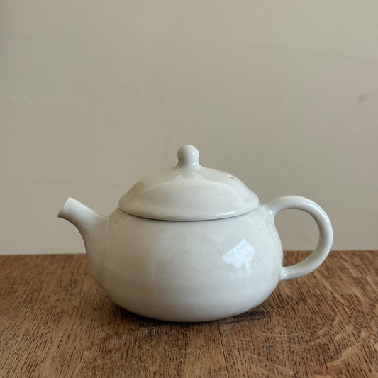 茶壺　北井里佳　C-1