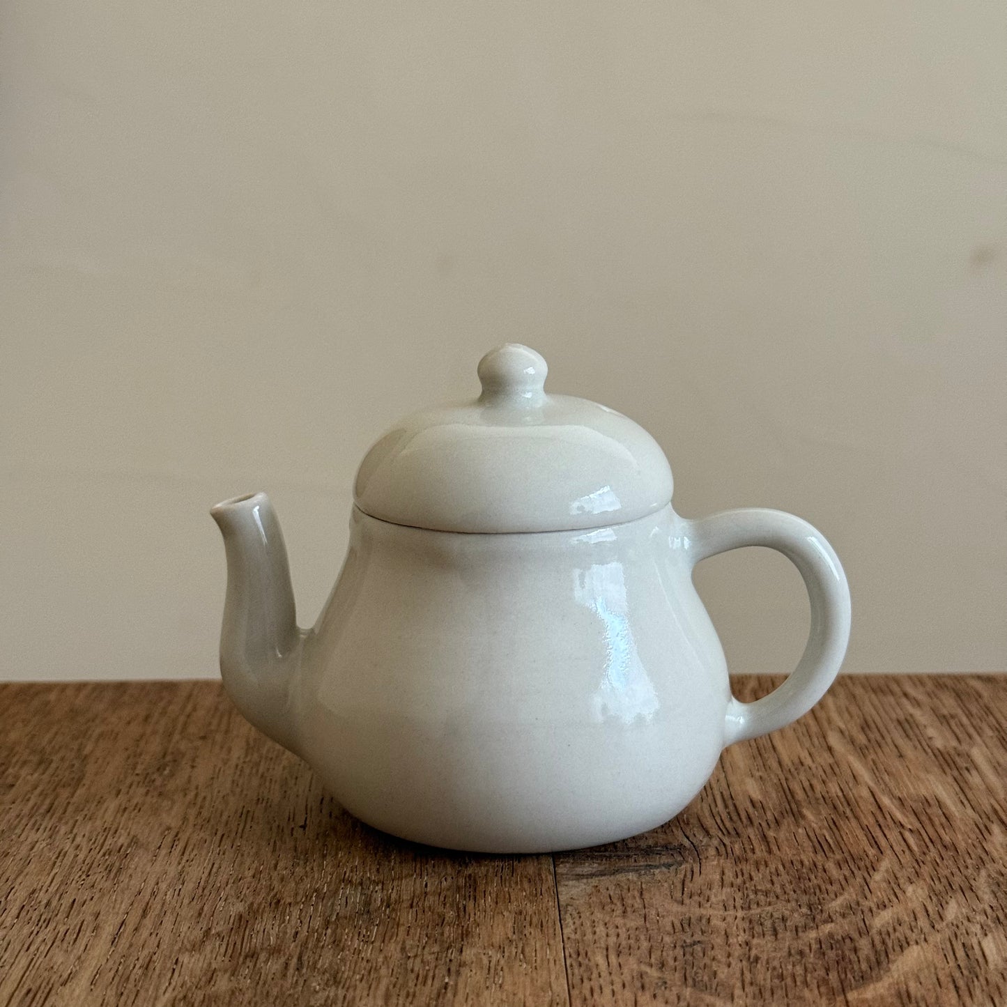 茶壺　北井里佳　C-3